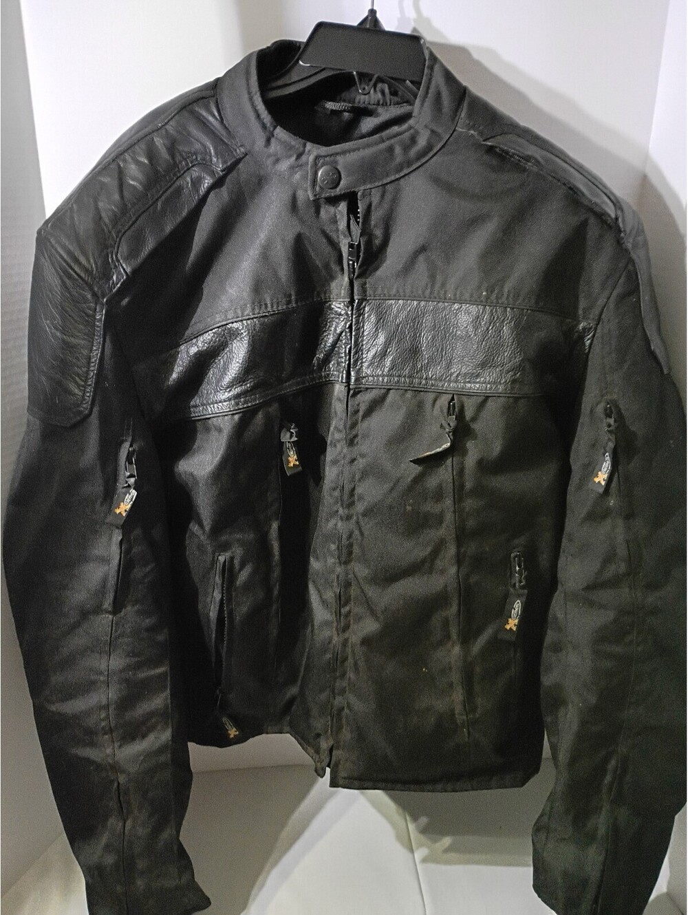 Xelement Leather & Textile Motorcycle Riding Jacket - Picture 4 of 5